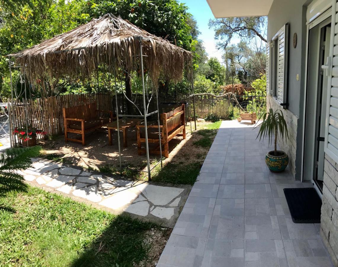 Captain Michalis House Parga Exterior photo